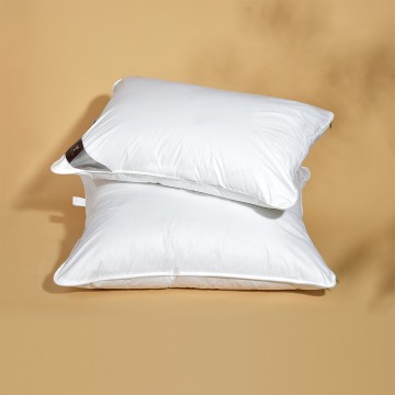 Подушка Super Soft Premium IDEIA 70х70 см чохол з внутрішньою подушкою на блискавці, бавовна, аналог лебединого пуху
